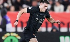 巴黎圣日耳曼前锋状态持续低迷，引发球迷担忧的简单介绍